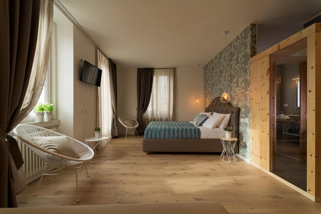 Lainez Rooms&Suites Trient Exterior foto