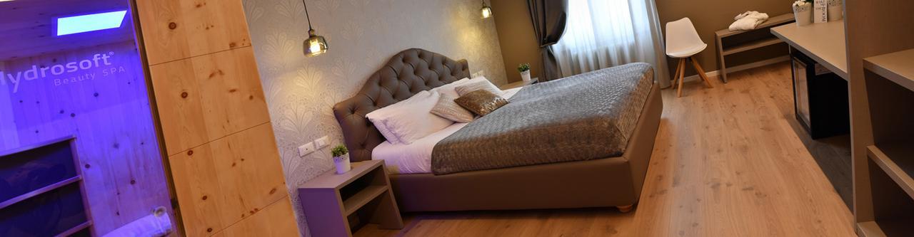 Lainez Rooms&Suites Trient Exterior foto